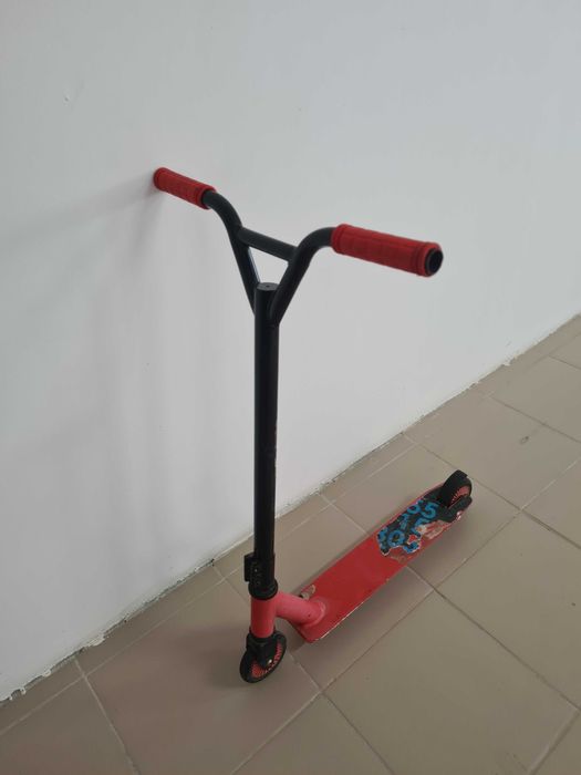 Самокат трюковой