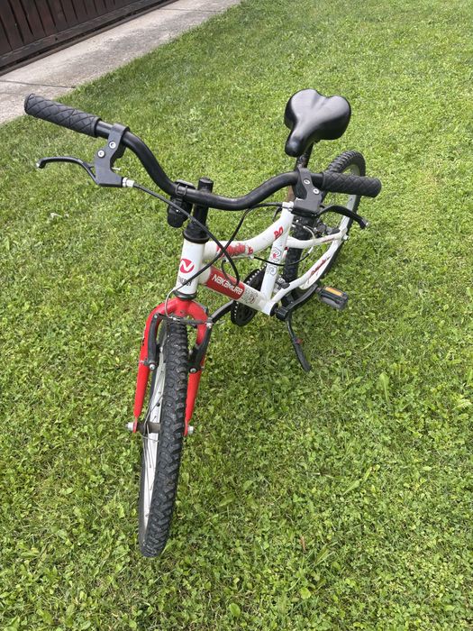 Bicicleta copii 6-8 ani