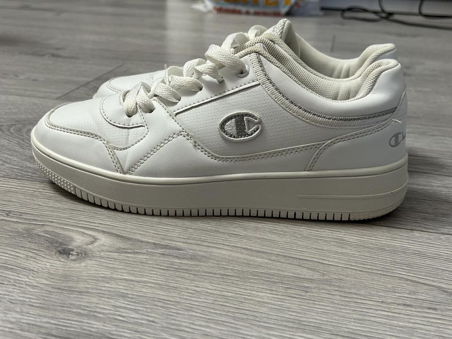 Дамски кецове Champion