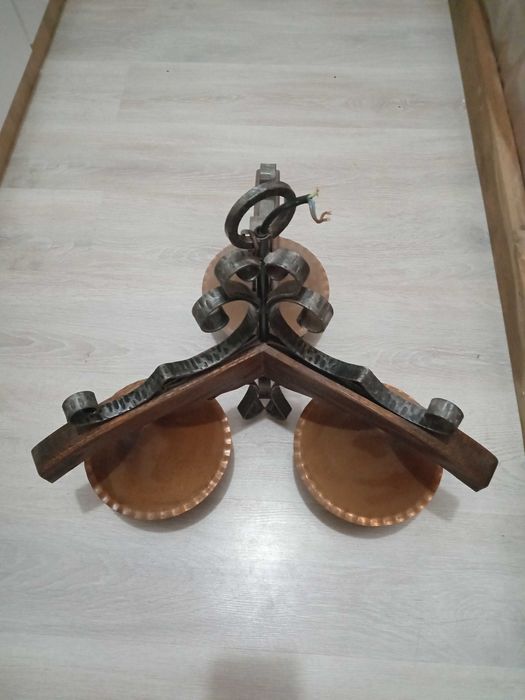 Полюлей с ковано желязо