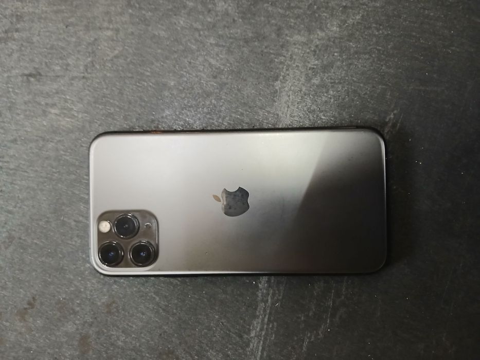 iphone 11 pro idelani narxi 250$ kelishamza