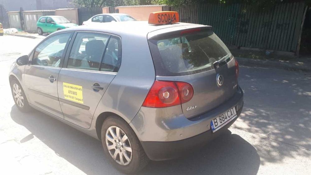 Scoala soferi Bucuresti, sector 4, rapid, ieftin si bun !