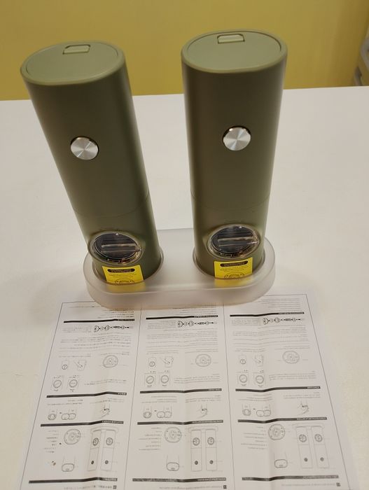 Сет електрическиМелнички за сол и пипер