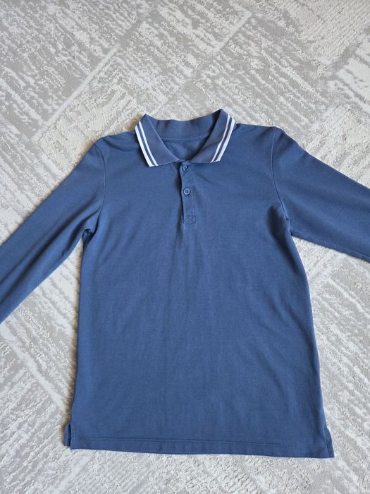 Рубашка поло и кофту продам размер 152