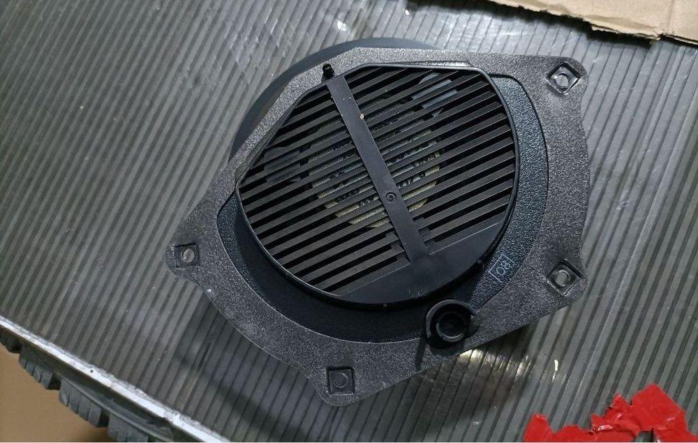 Boxă boxe față spate Audi A2