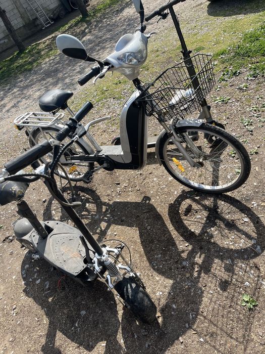 Dezmembrez 2 trotinete electrice si o bicicleta.