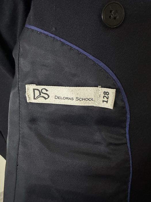 Продам школьный костюм на мальчика