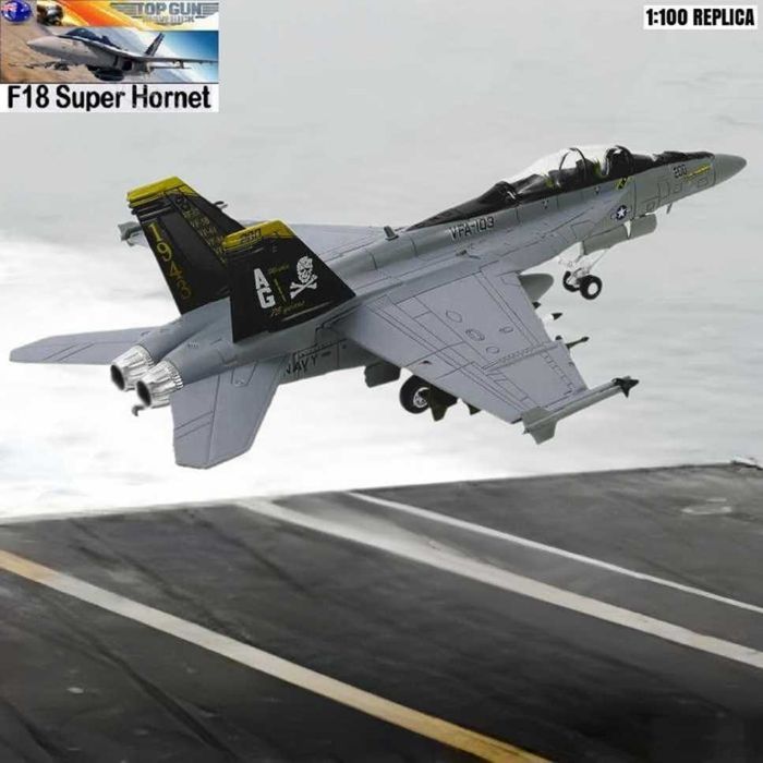 Macheta avion metalica F/A-18F VFA-103 Super Hornet Pirate Ghost
