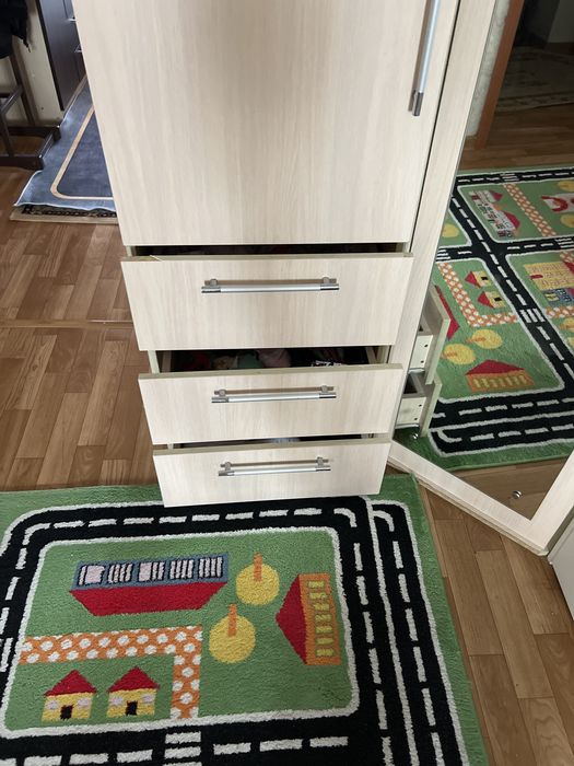 Продам Шкаф для одежды