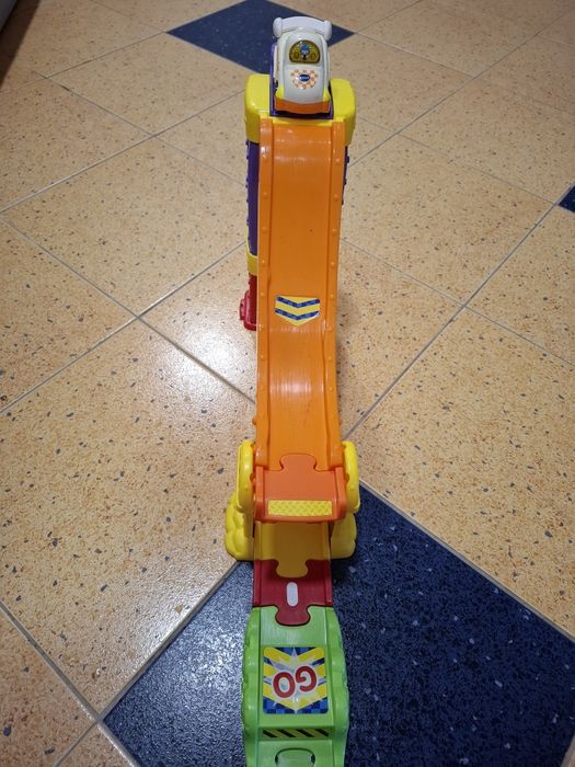 Писта  Vtech с 1 количка