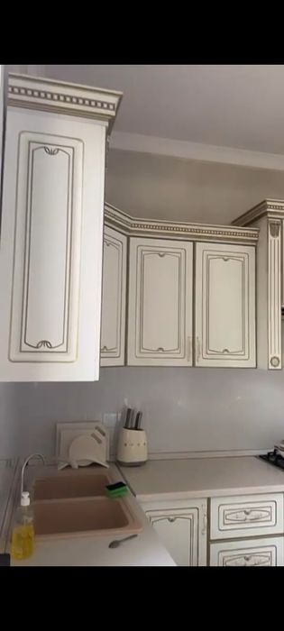 Гарнитур кухный.