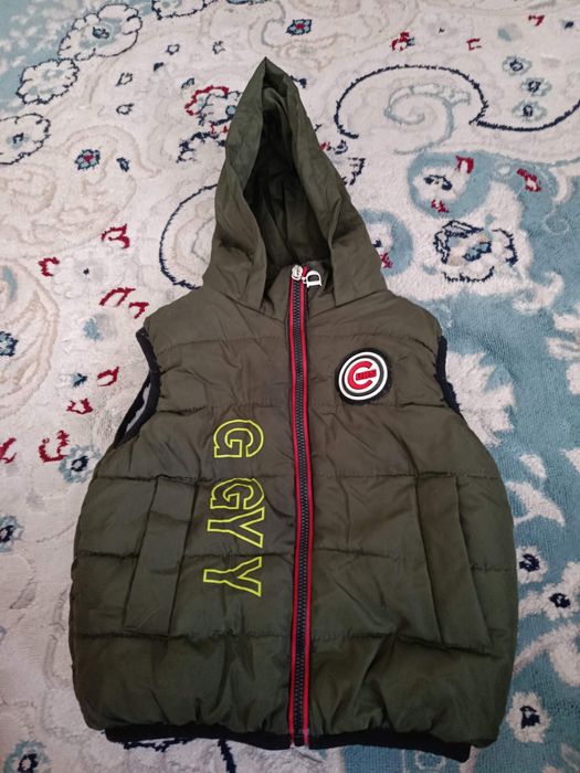 Продам детские вещи