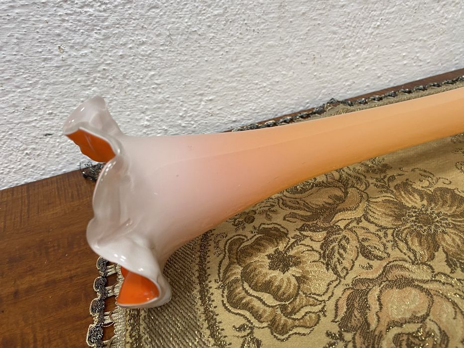 Италианска ваза от разноцветно разтопено стъкло мурано