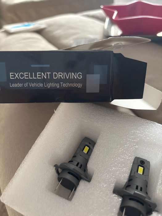 Becuri led autoturisme