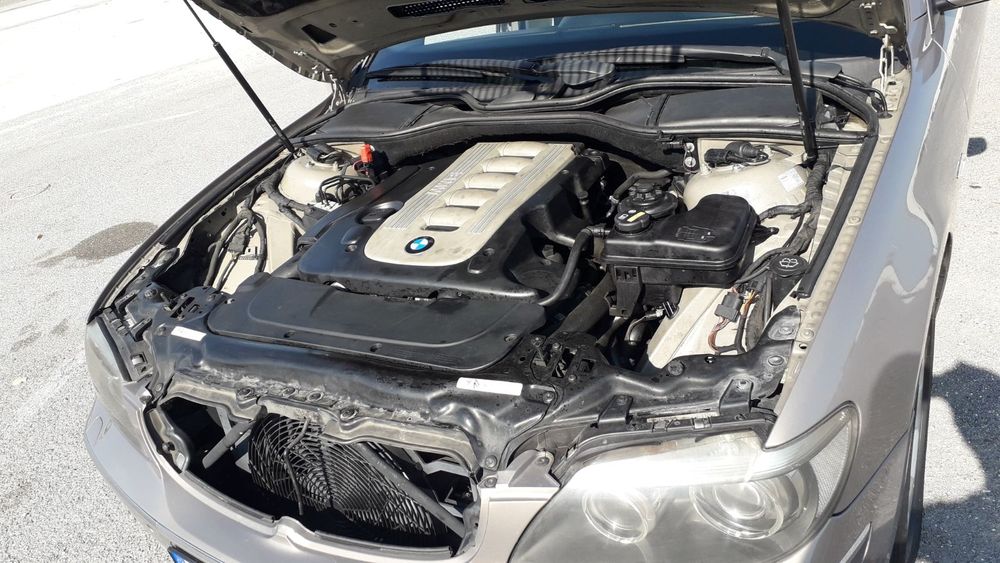 Piese Auto din Dezmembrari BMW  seria 7 E66 2007 3.0 diesel facelift
