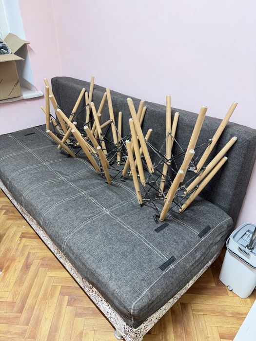 Продам стулья новые