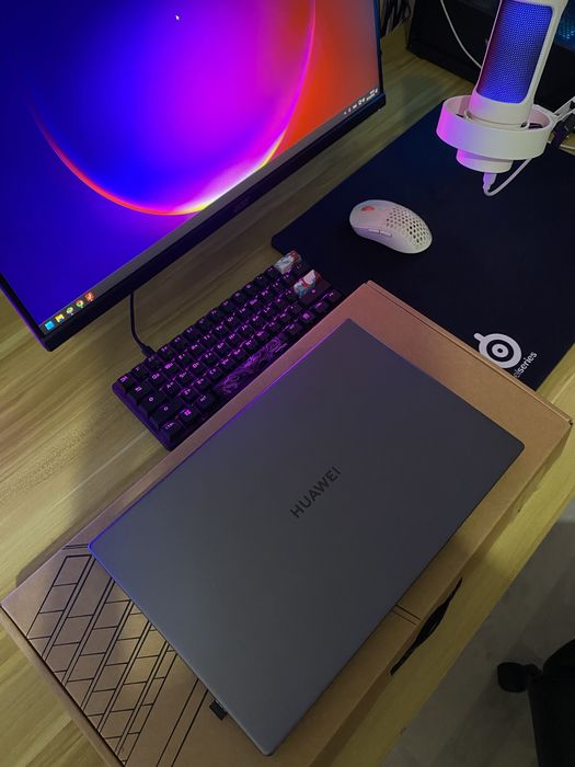 Ноутбук Huawei D15