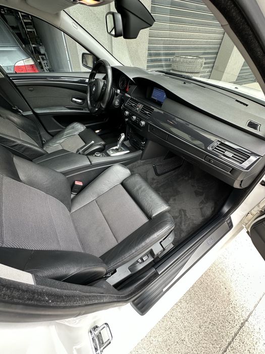 BMW 523i E61 Facelift | Head-Up | Панорама | Рекаро | Подгрев на вол