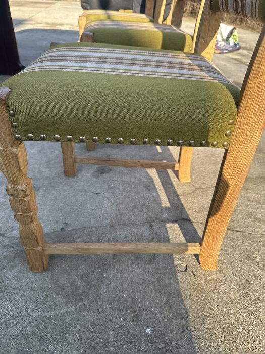 Masa si 7 scaune antic