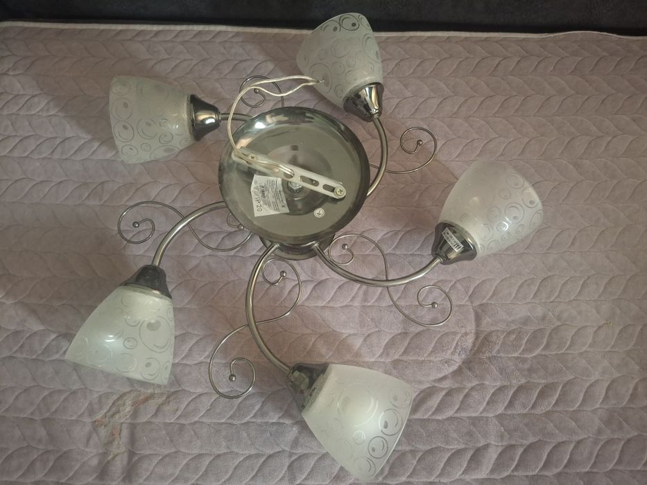 Продам люсту 10 тысяч ЛЮСТРА