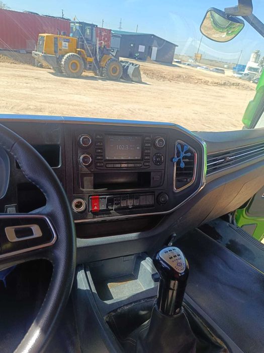 продам Shacman SX3310GP5286