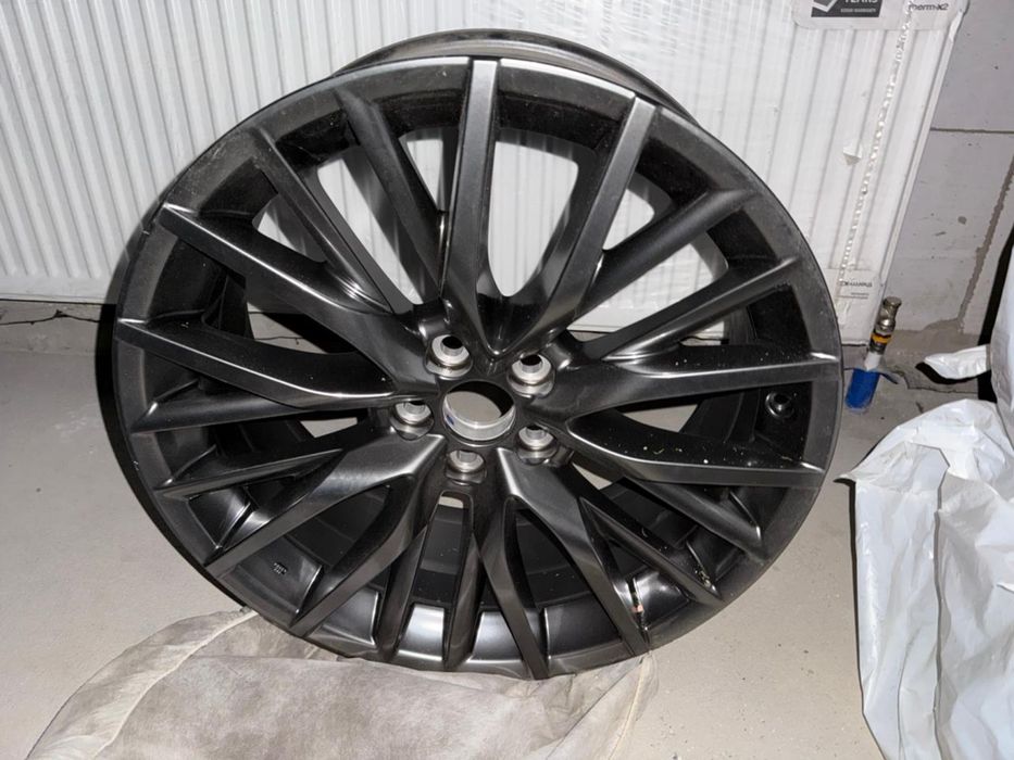 Новый оригинальный диск на Lexus RX