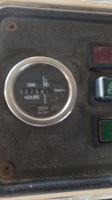 продавам мотокар 6 тона.  ,  цената е с включено ддс.