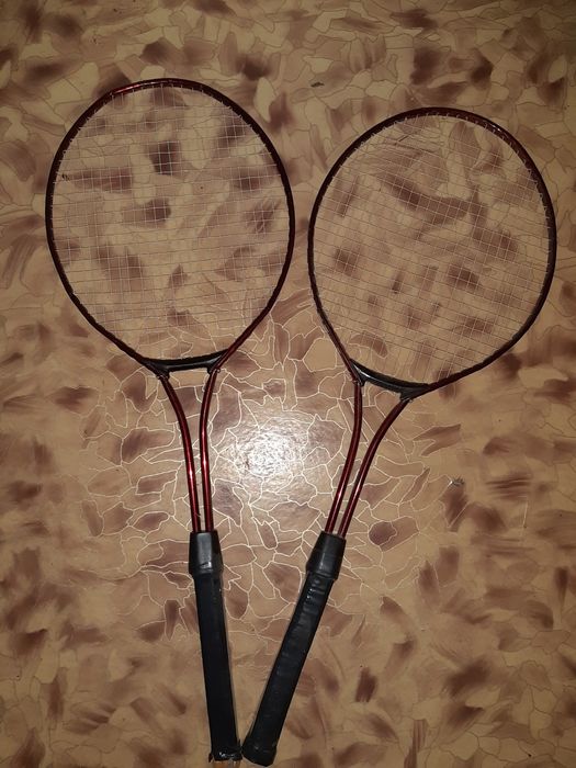 Продам ракетки для бадминтона