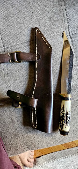 Vând cuțit yakut hand made  și cuțit viking sax