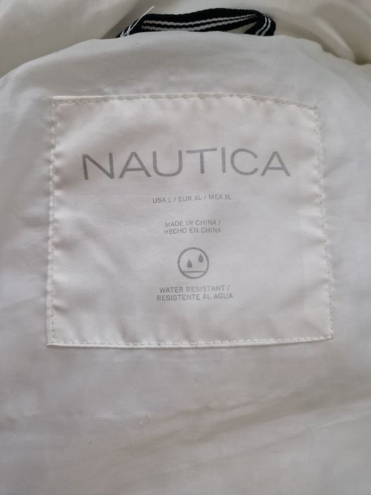 geaca Nautica in conditie perfecta