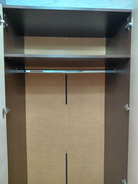 Dulap haine 0.90 x 2 m in doua culori