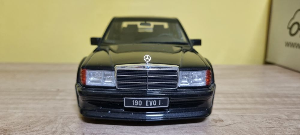 Macheta Mercedes Benz E 190 - Otto  - scara 1:18