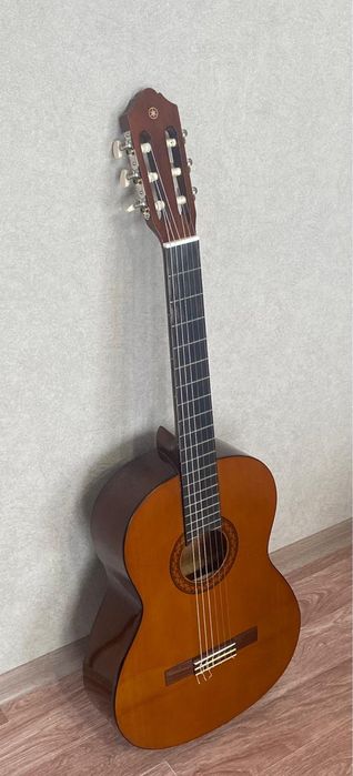 Гитара классическая