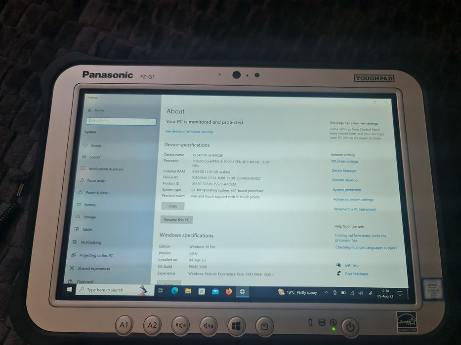 Tableta panasonic FZ-G1 MK4  toughbook toughpad i5 6300 4gb 256ss