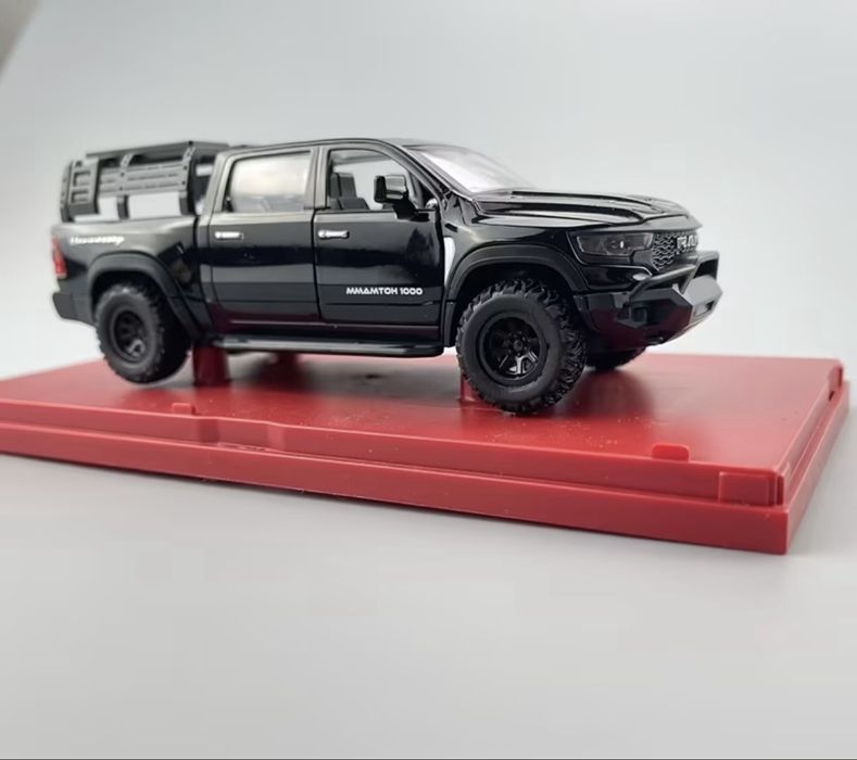 dodge ram trx 1/40 коллекционная моделька