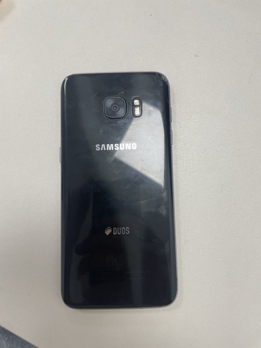 S7 edge рабочий побитый