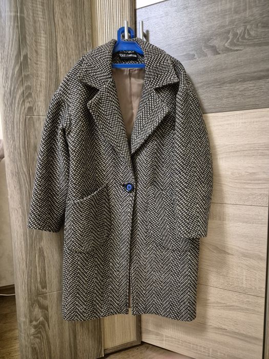 Продам молодежное пальто!