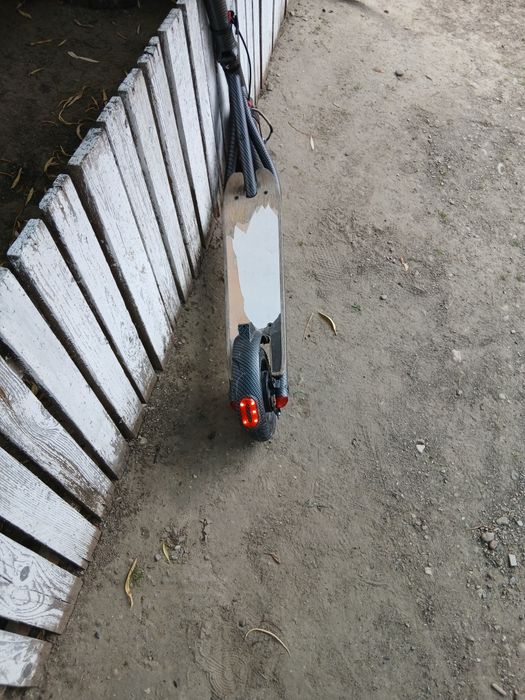 Se vând la pachet sau separat