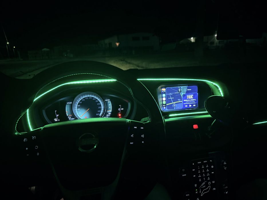 Volvo V40 D2 R-Design 2016 | 2.0 Diesel | Stage 1 (150 CP) | Foarte întreținut