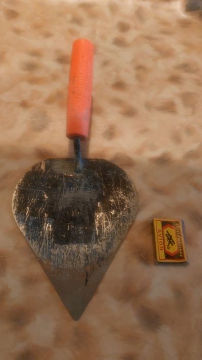 Мастерок для штукатурки