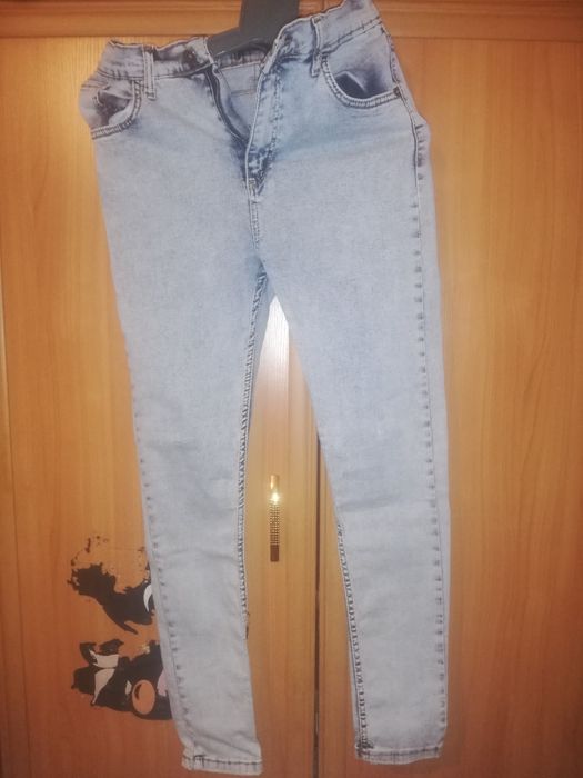 Продам джинсы дёшево