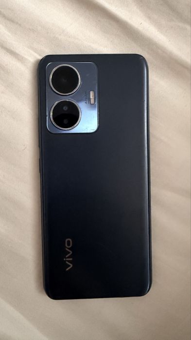 Vivo Y55 смартфон