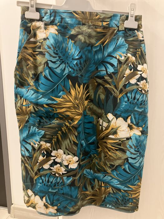 Fusta midi cu buzunare, model floral, marime 38