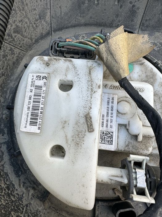 Rezervor benzina / combustibil + pompa rezervor Opel Mokka B an 2021+