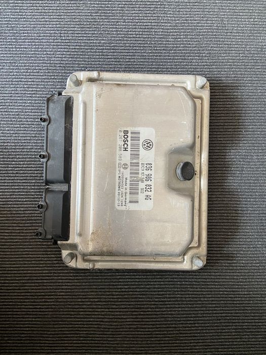 Компютър за  golf 5 1.4i