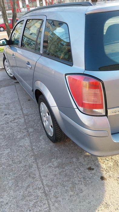 De vanzare Opel astra h