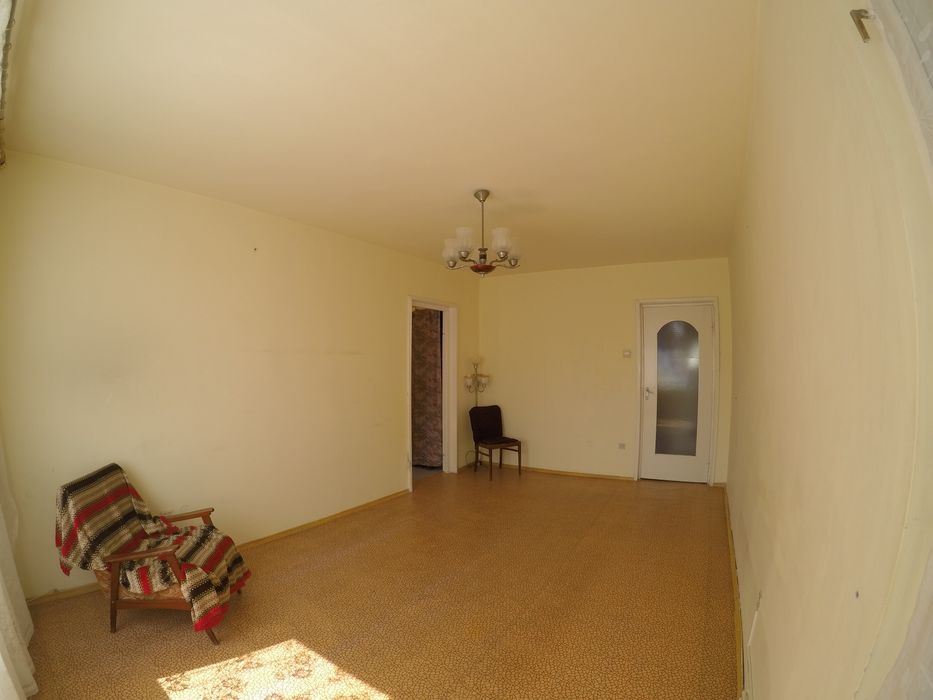 3 camere Griviței, etaj 5, luminos, vedere sud, boxă mare – PREȚ BUN