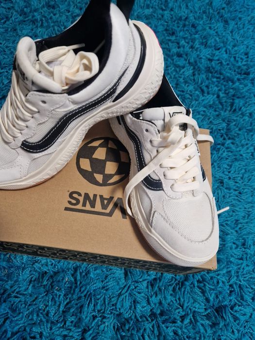 Adidași Vans  36