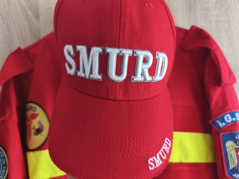 Ținută SMURD plus CADOU geaca iarna cu mâneci detașabile!