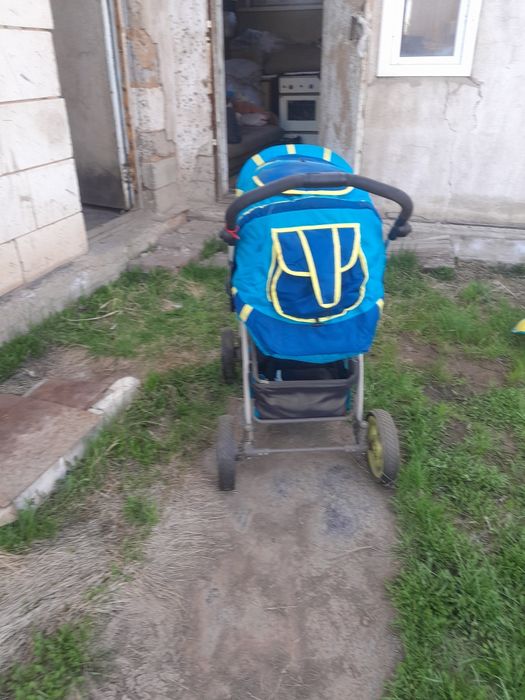 Коляска хорошем состоянии